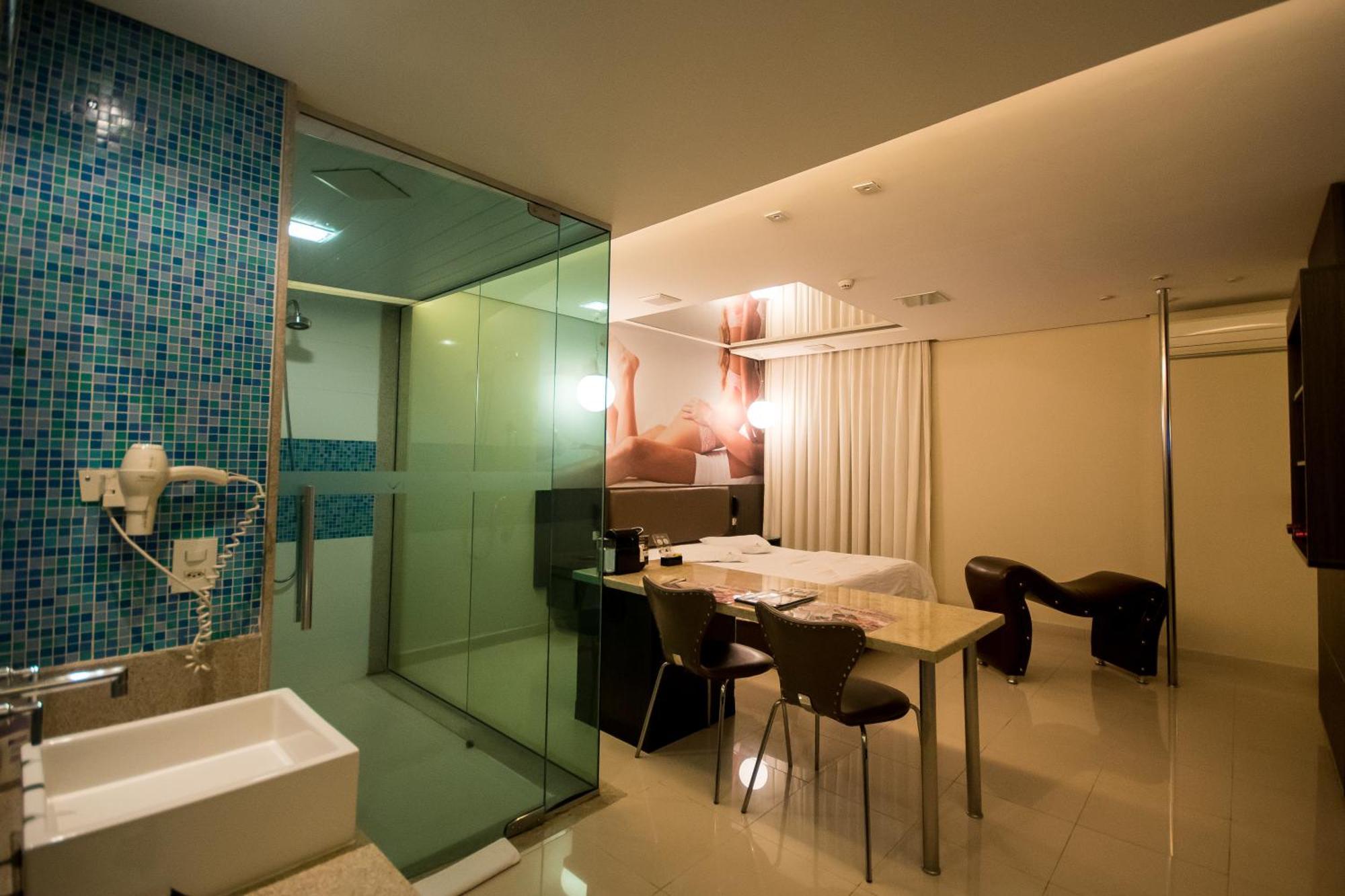 Vitara Motel (Adults Only) Taboao da Serra Bagian luar foto